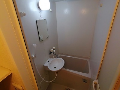 レオパレスグランプレジールⅢ 風呂画像