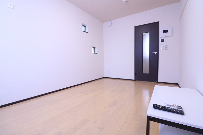 クレイノＩＭＰＵＬⅧ リビング