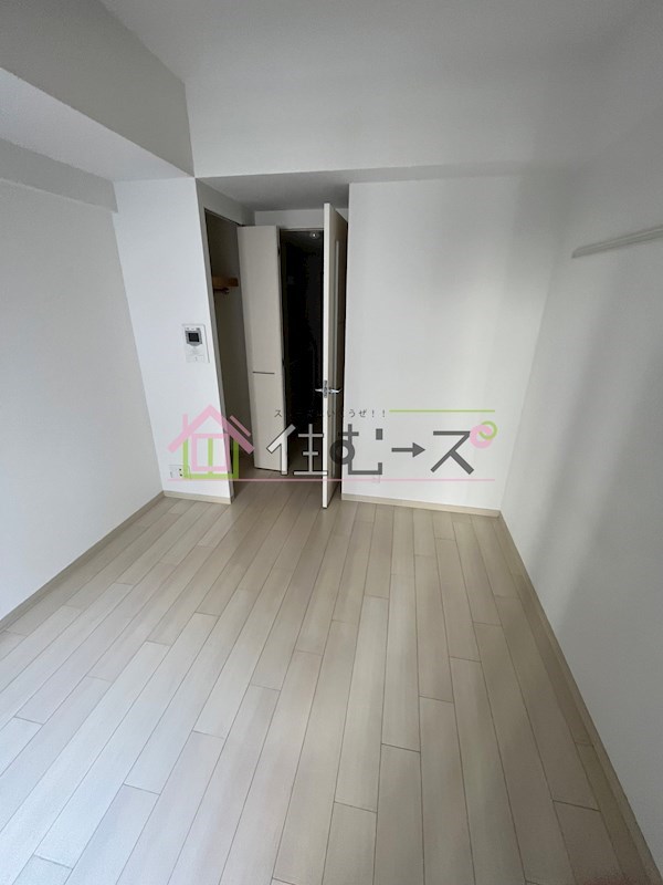 プレサンス心斎橋ルティア リビング