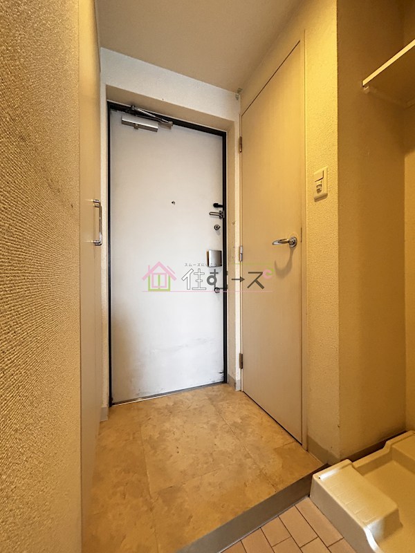 エステムプラザ難波WESTリバークロス 玄関