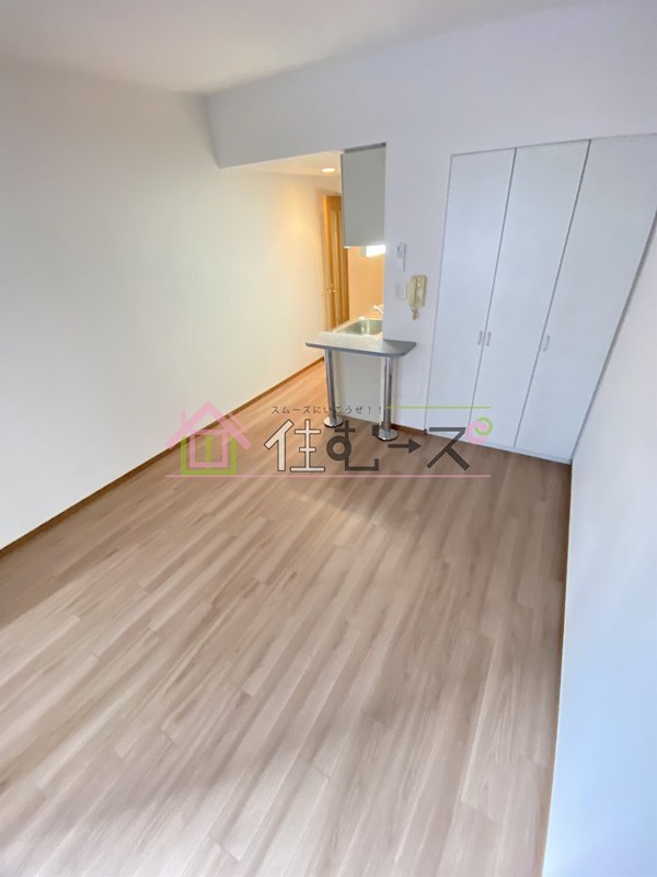 アスリート本町西 リビング