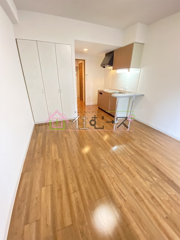 アスリート本町西 リビング