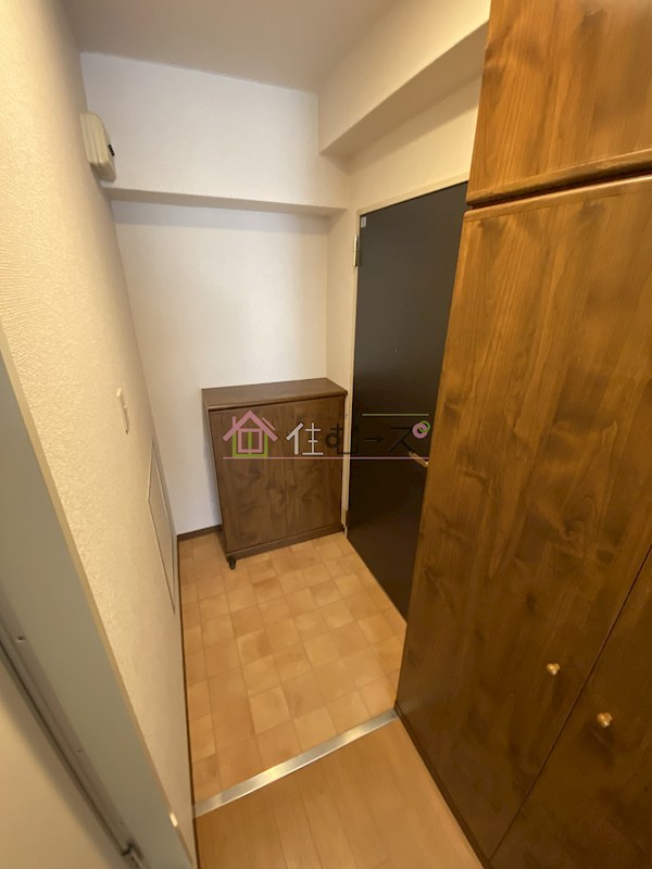 カルムイン西長堀 玄関