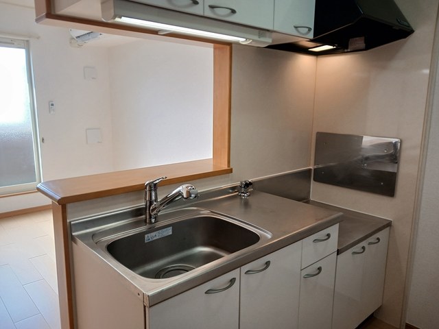 クリスタルブライト キッチン