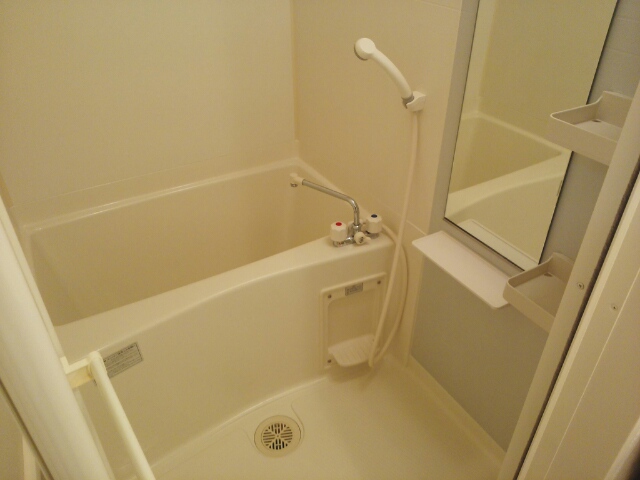 アクセス７３ 風呂画像