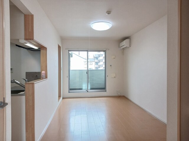 グラシア池尻 リビング