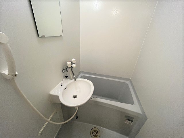 レオパレスマイス 風呂画像