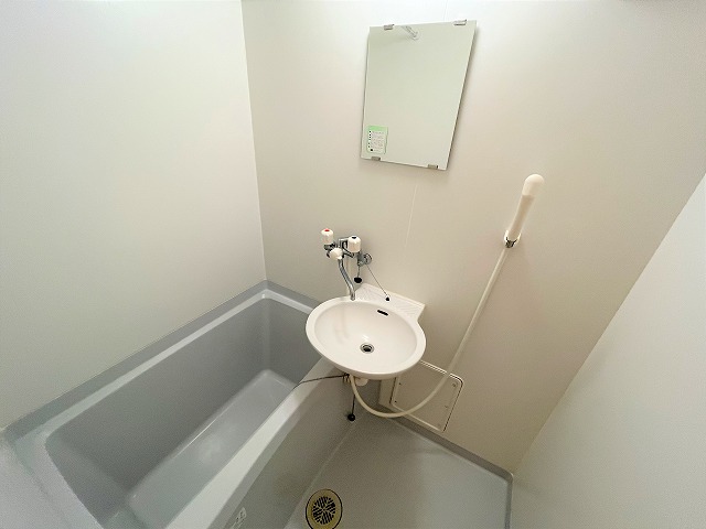 レオパレスレオリバーサイド２１ 風呂画像