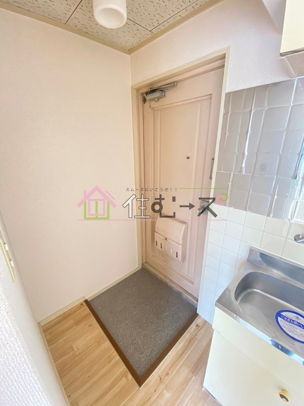 ＯＭＴビル 玄関