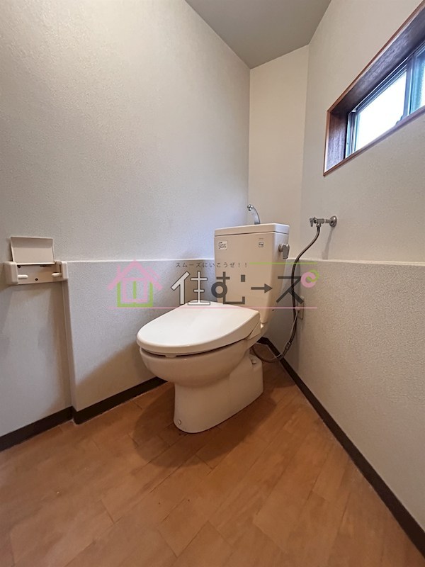 東淡路町1丁目戸建て ベランダ