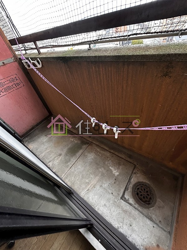 コミューズ新大阪 ベランダ