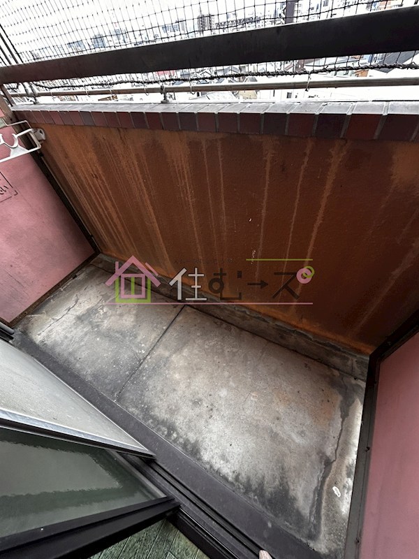 コミューズ新大阪 ベランダ