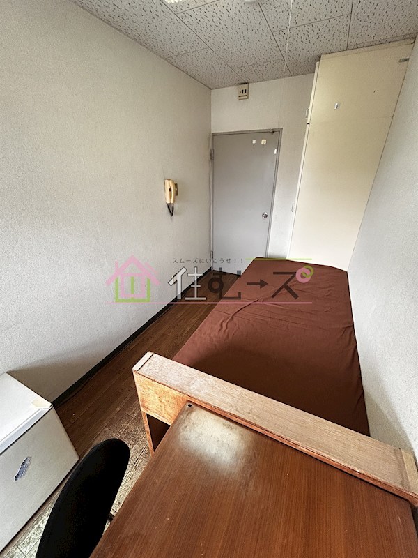 コミューズ新大阪 リビング