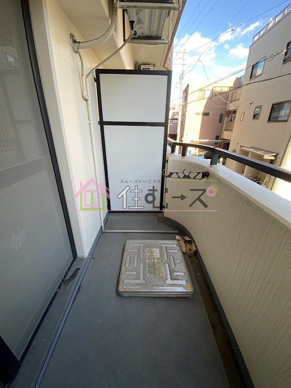 WEST VILLA 21 ベランダ