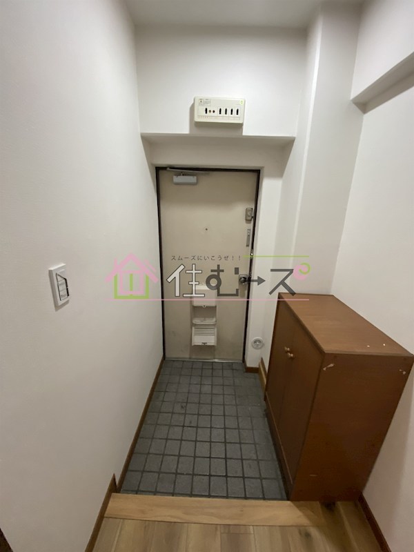 第2星栄ハイツ 玄関