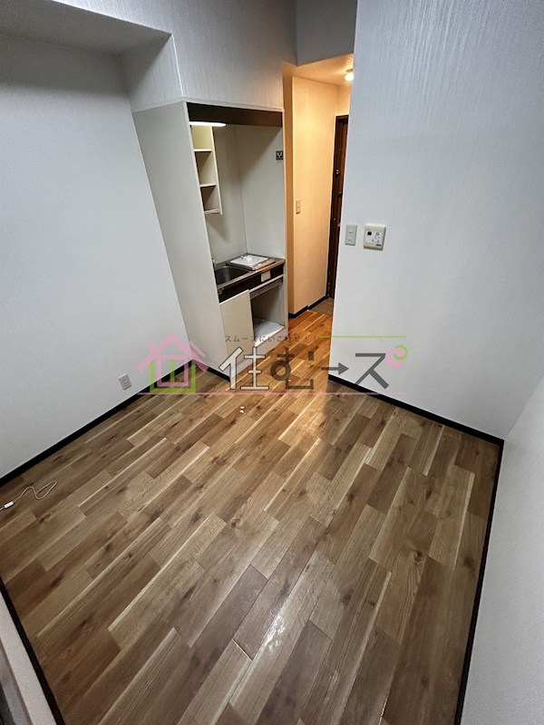 カムネス経大前 リビング