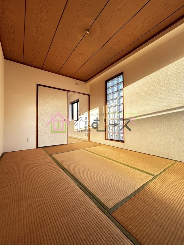 リトルアーバン リビング