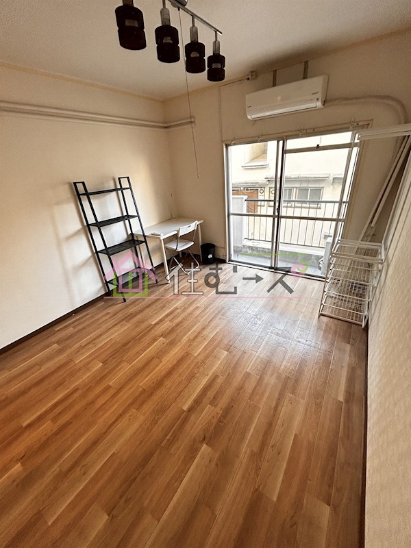 スペースグリーン大阪 ベッドルーム