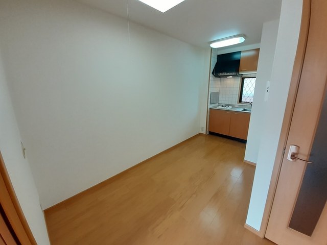 エムズコート リビング