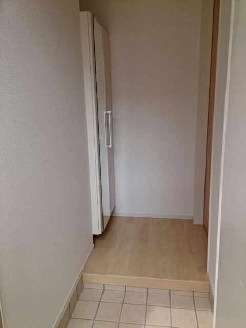 アルビコッコ 玄関