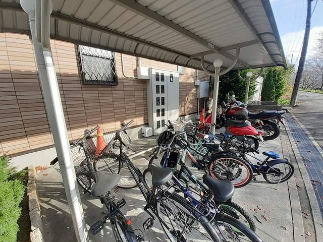 クリスタル・コート その他7