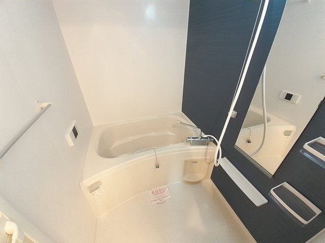 クリスタル・コート 風呂画像