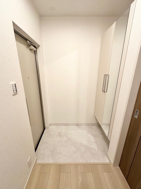 サンフローレ 玄関