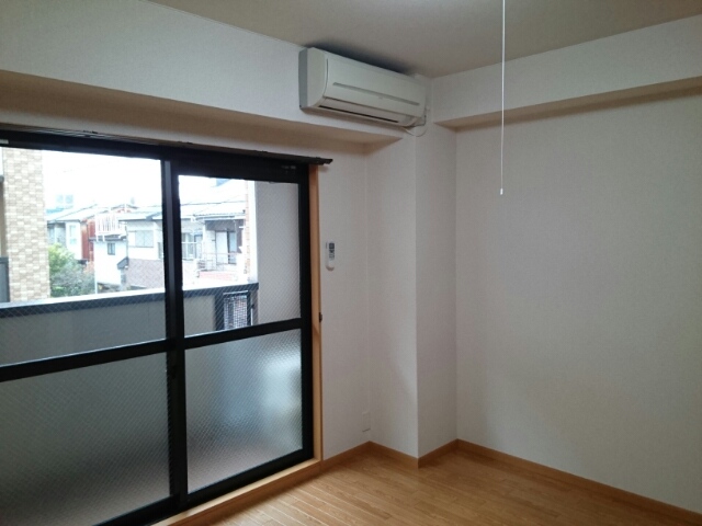 ジュネスＯ．Ｃ．Ｕ その他1