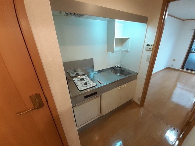 ＡＤＥＳＳＯ　（アデッソ） キッチン