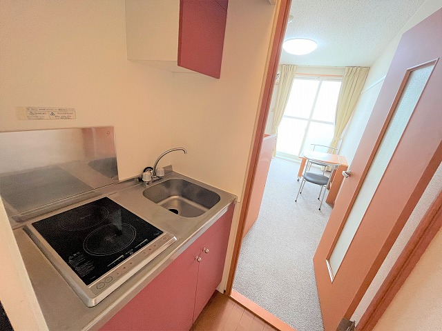 レオパレスプレステージ キッチン