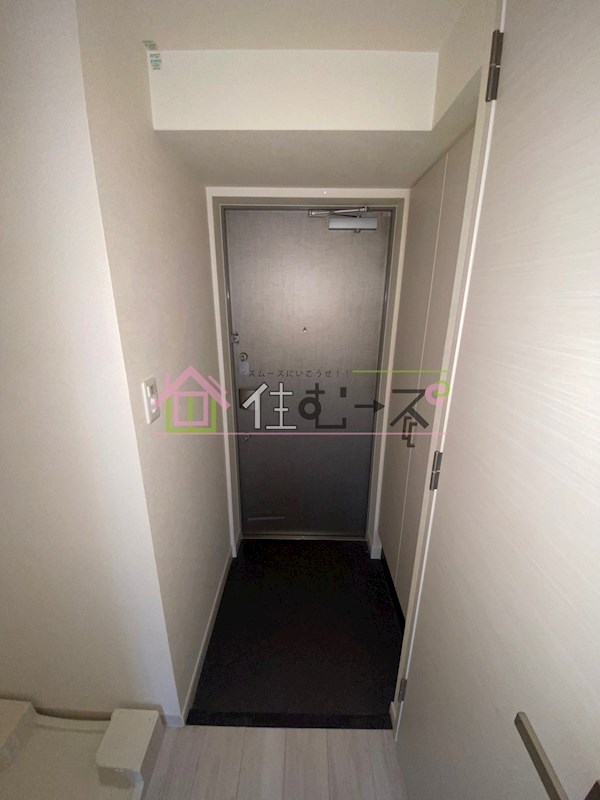 ファステートNAMBA華月 玄関