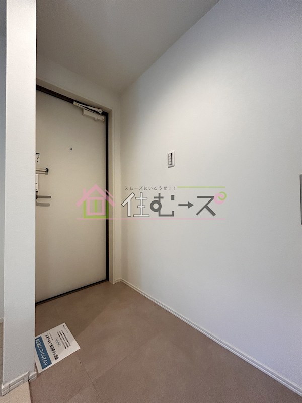 CRASTINE遠里小野 玄関