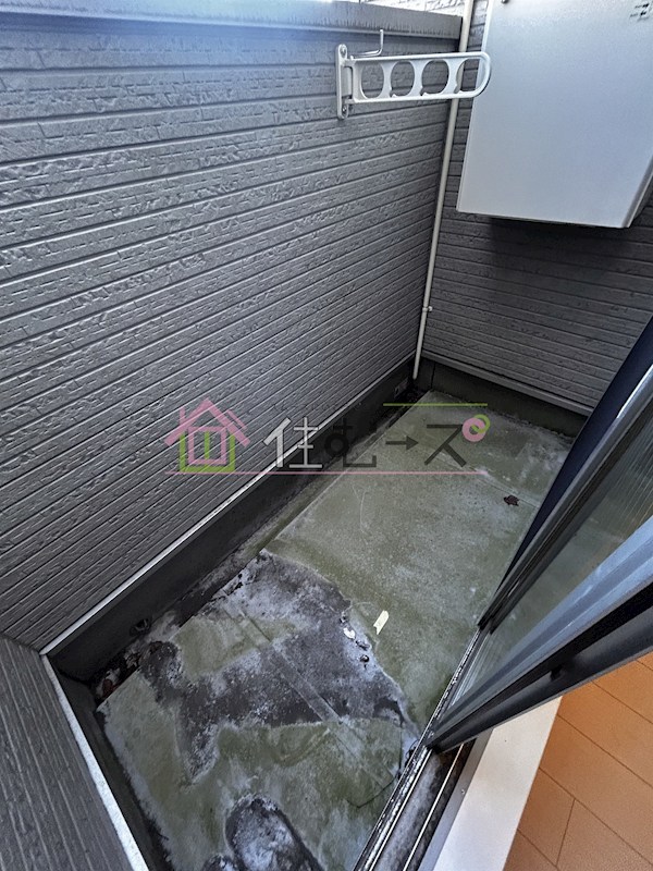 WISTERIA R&amp;amp;T ベランダ