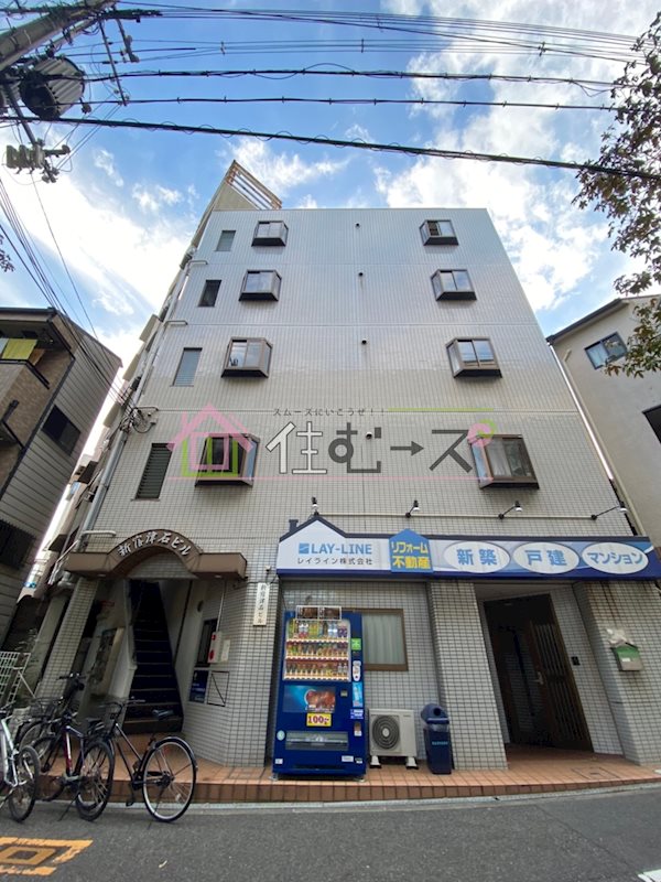 新宿津石ビル 外観