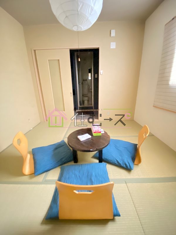 新宿津石ビル リビング