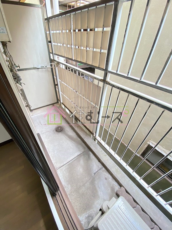 アース湯里 ベランダ