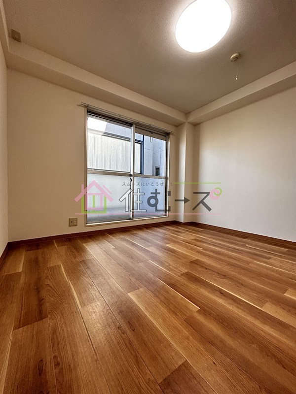 ホワイトハウス平野 ベッドルーム