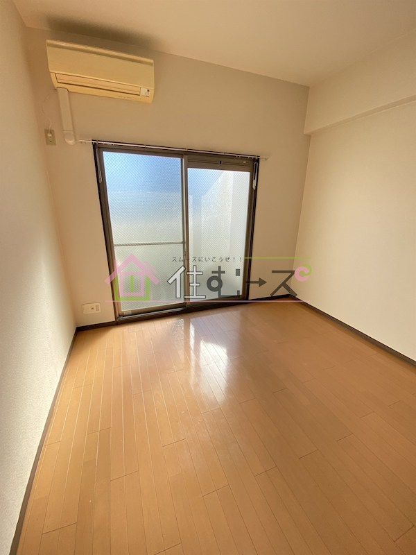 factory-N ベッドルーム