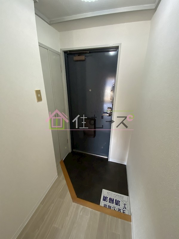 シャンティ・マサノ 玄関