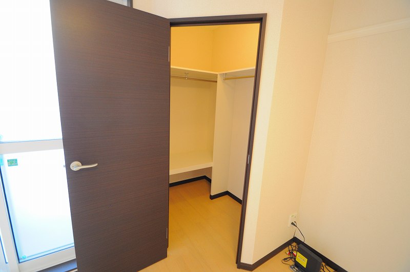 レオネクストリバーサイド柏原 その他15