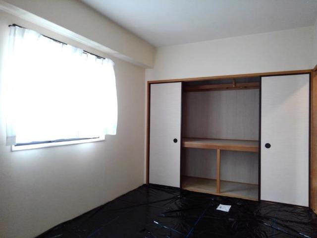 エスポワール　Ⅱ　（刑部） リビング