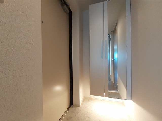 ムーンヒルズ大阪 玄関