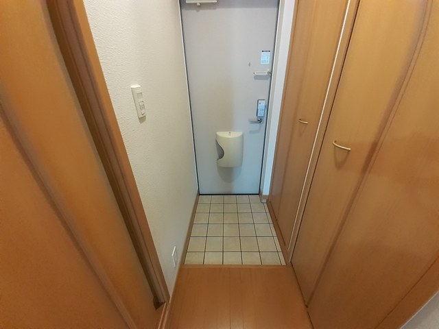 サギタリウス　レオ 玄関