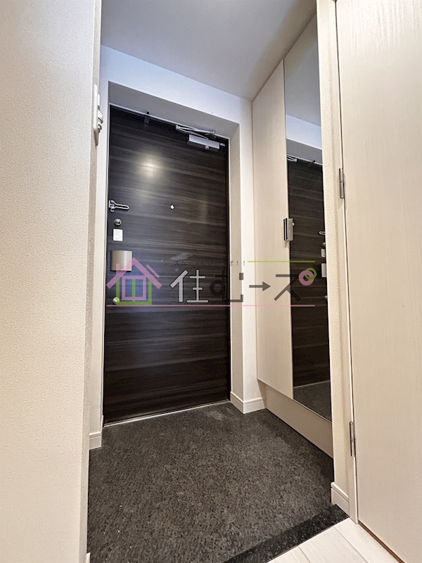 プレサンス上町台夕陽丘 玄関