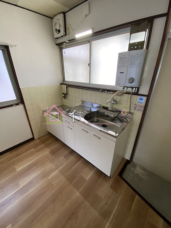 リバーウエスト緑橋 キッチン