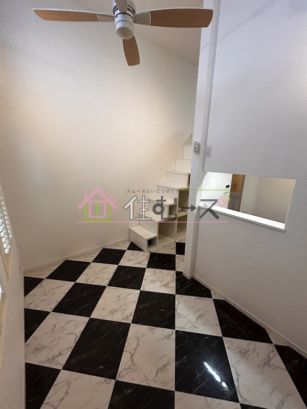 セレナ松虫 リビング