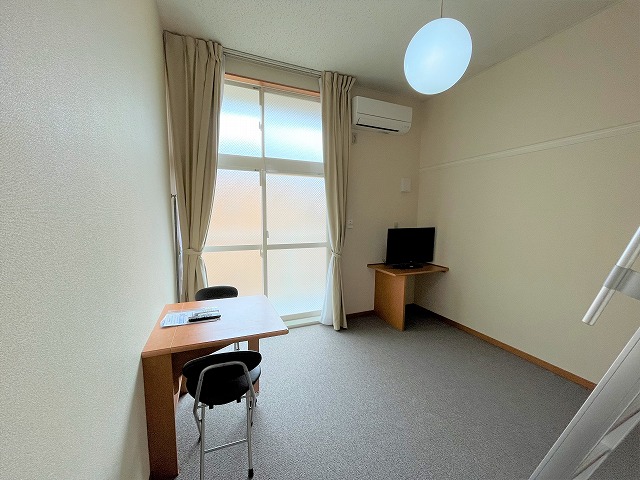 レオパレスグランデ泉Ｂ リビング