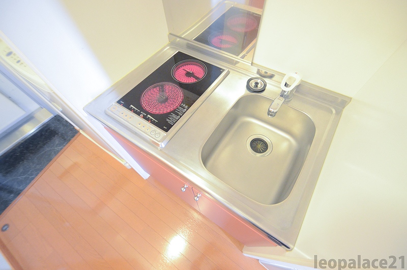 レオパレスプレミール　今川 キッチン