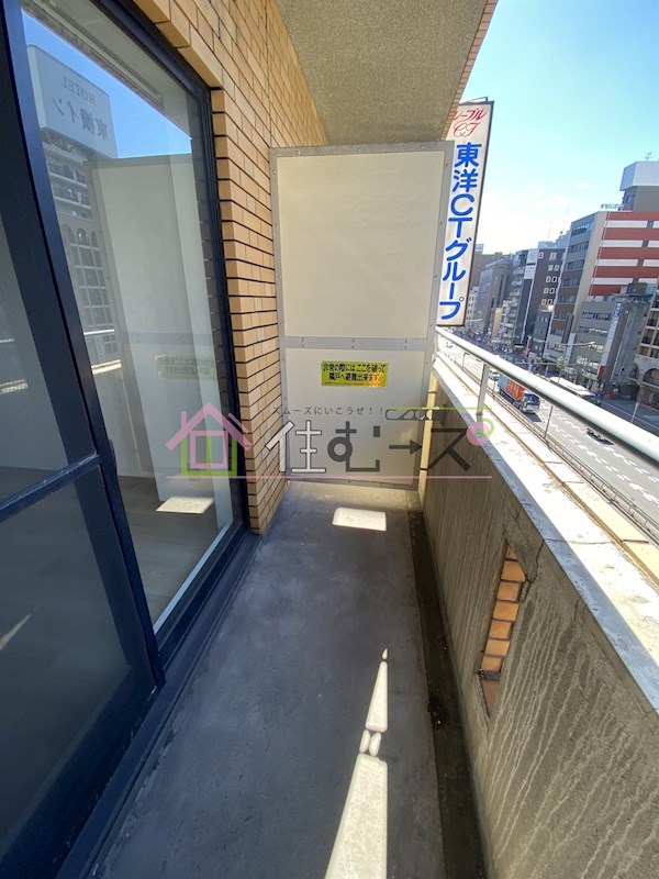 ルーブルCT難波 ベランダ