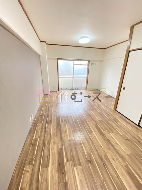 リアライズ北加賀屋 ベッドルーム